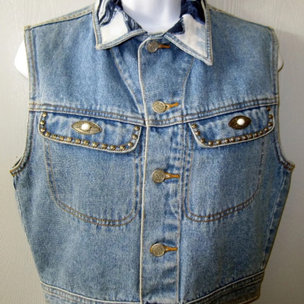 Streets Ahead Vest